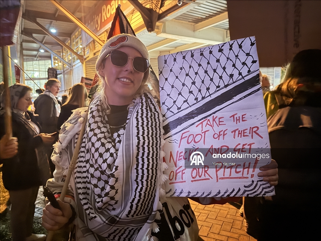 بريطانيا.. الآلاف يطالبون باستبعاد إسرائيل من مباريات كرة القدم الدولية