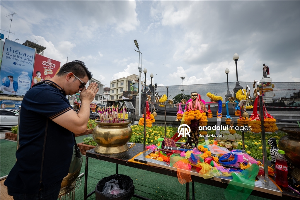 Tayland’ın Nakhon şehrindeki "Suan Rak Parkı" doğal güzelliği ve kültürel mirasıyla öne çıkıyor