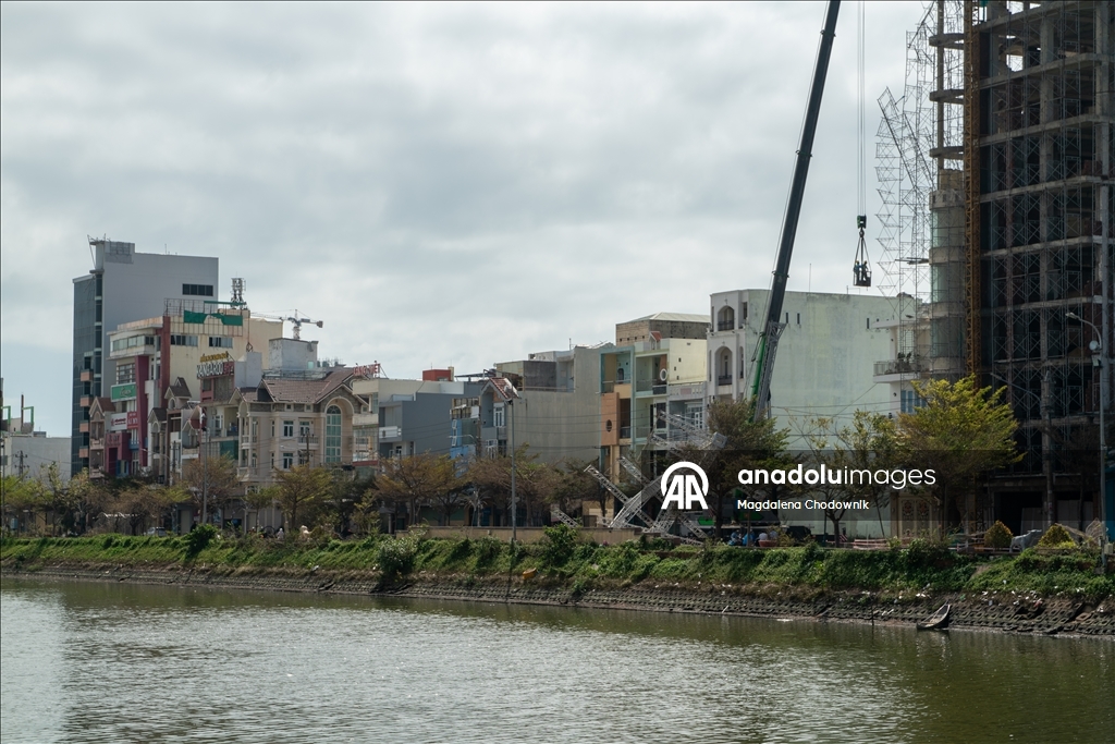 Vietnam'da Kalmaegi Tayfunu etkisini gösterdi