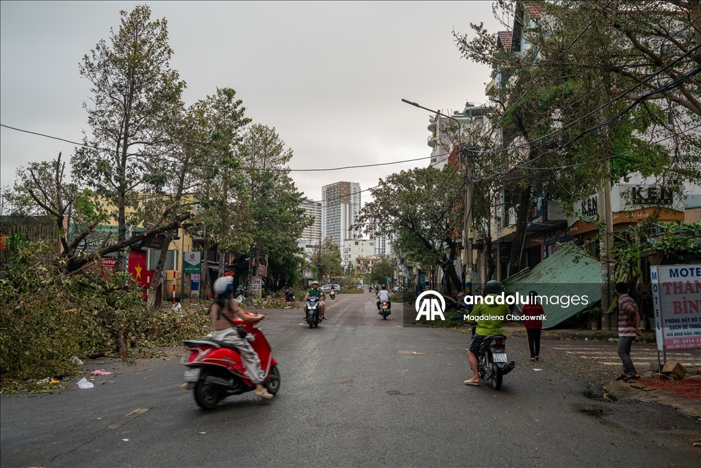 Vietnam'da Kalmaegi Tayfunu etkisini gösterdi