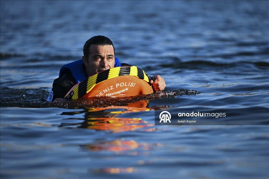 تركيا.. تدريب صحفيين على الصمود والنجاة ضمن دورة المراسل الحربي