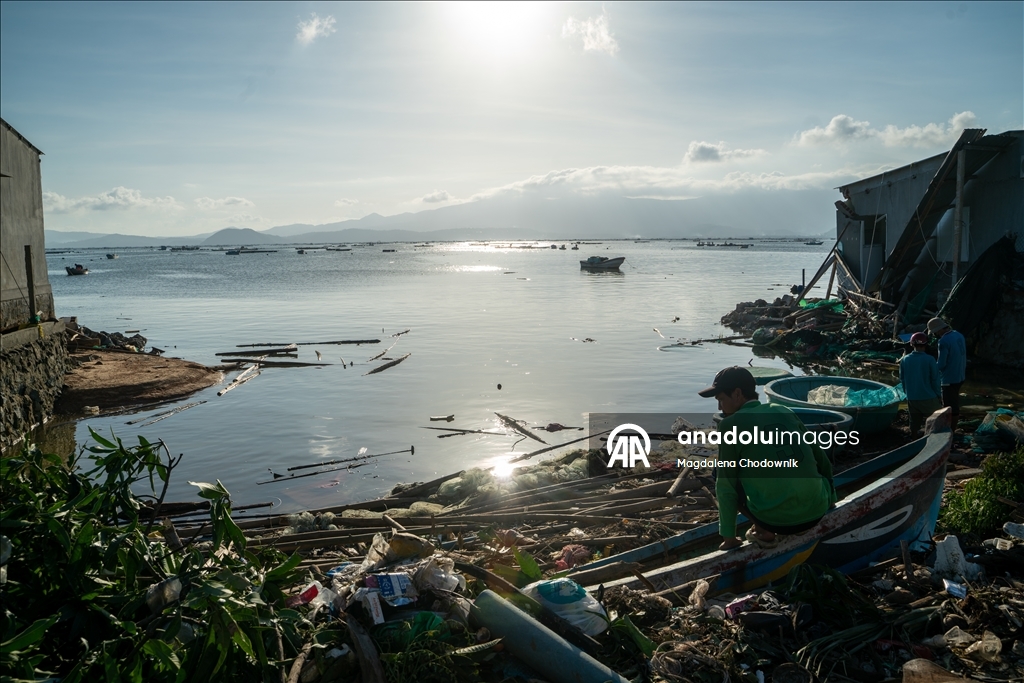Kalmaegi Tayfunu, Vietnam'da balıkçı teknelerine hasar verdi