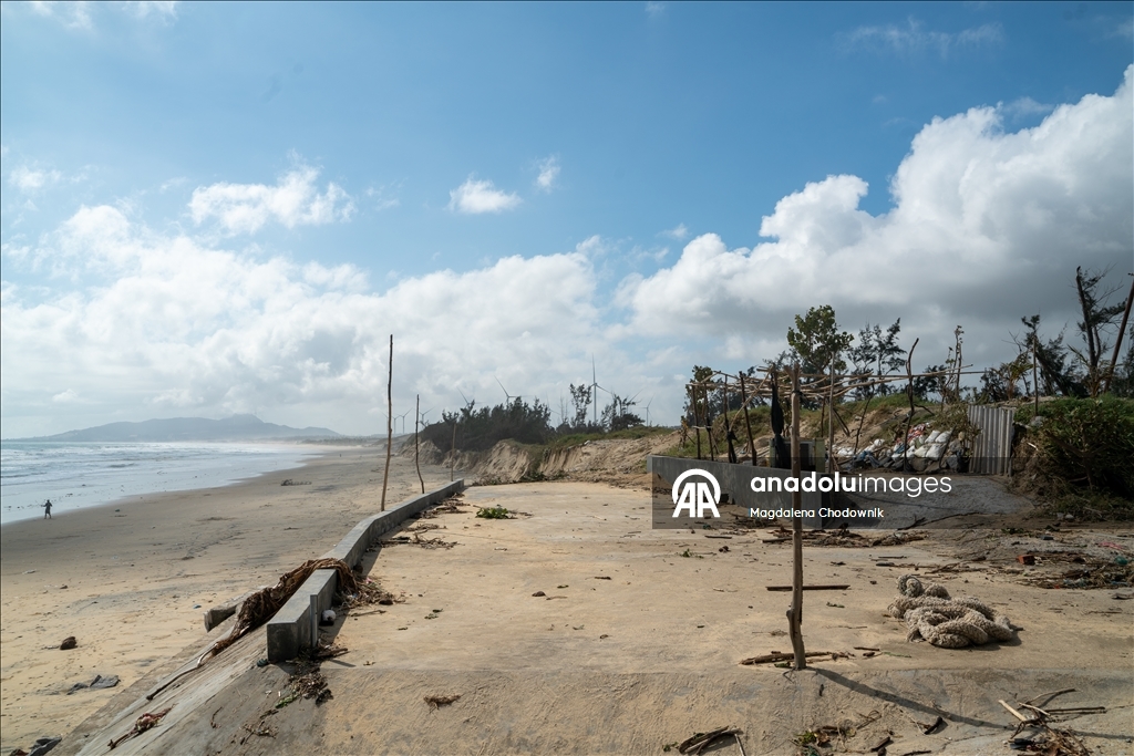 Vietnam'da Kalmaegi Tayfunu etkisini gösterdi