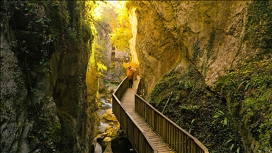 İçinden sonbaharın geçtiği kanyon: Horma