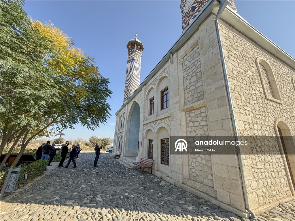 أذربيجان تكمل ترميم مسجد الجمعة التاريخي في إقليم "قره باغ"