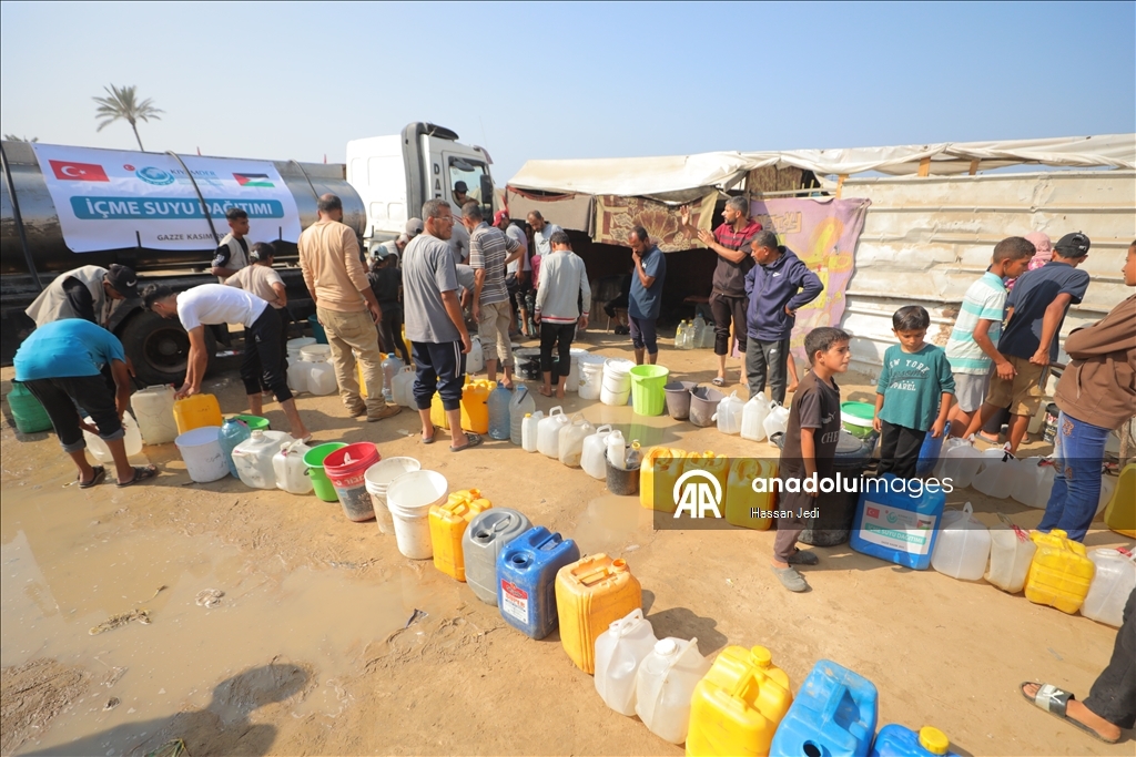 KIYAMDER'den su krizinin yaşandığı Gazze'ye su dağıtımı 