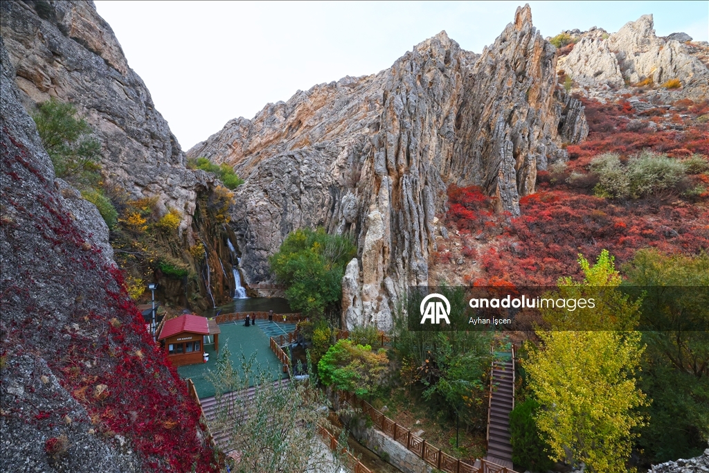 Водопад Гюнпынар в осенних красках