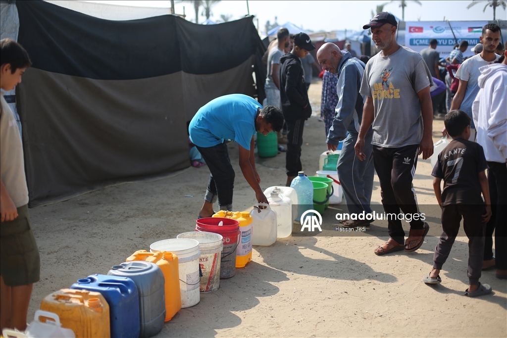 KIYAMDER'den su krizinin yaşandığı Gazze'ye su dağıtımı 