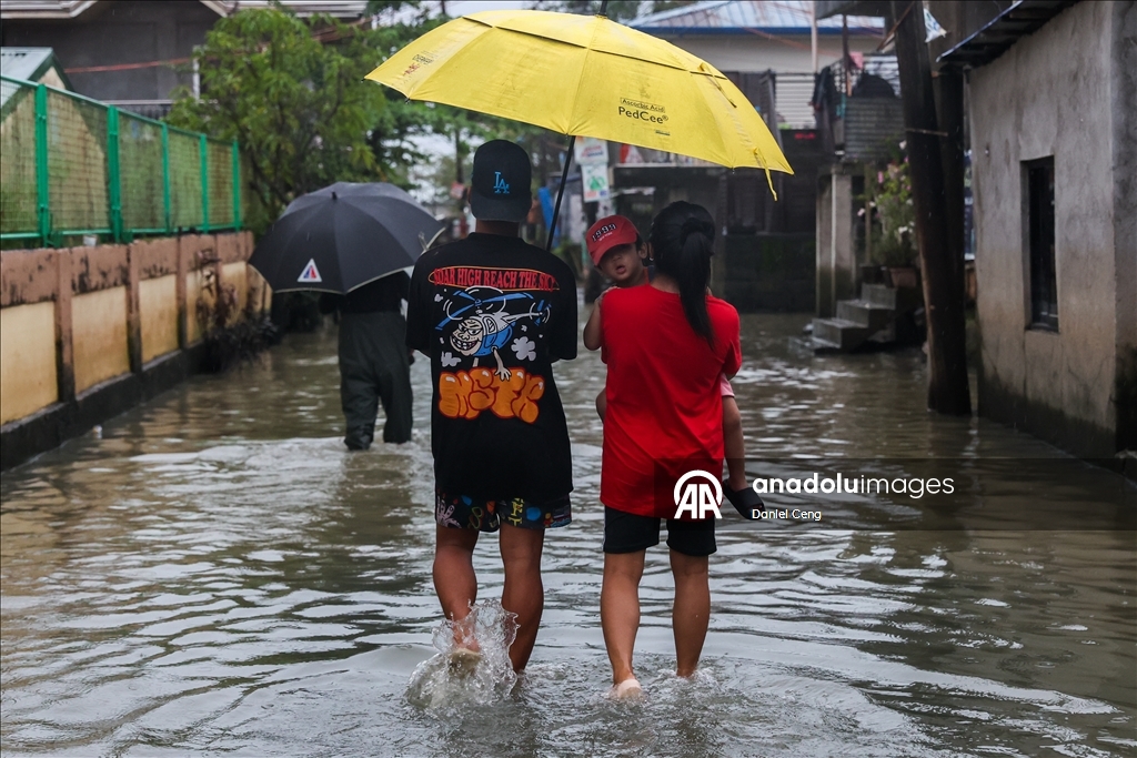 Супертайфун «Фунг-Вонг» обрушился на Филиппины: эвакуированы более 900 тыс. человек