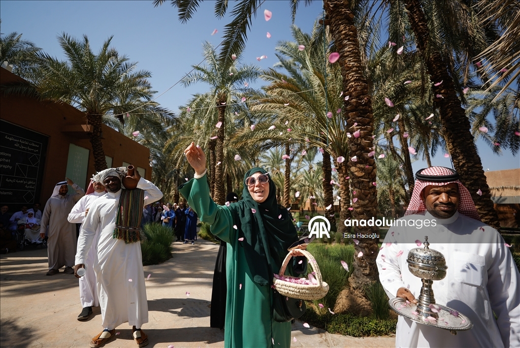 Hijrah route completed by Muslims from around the world