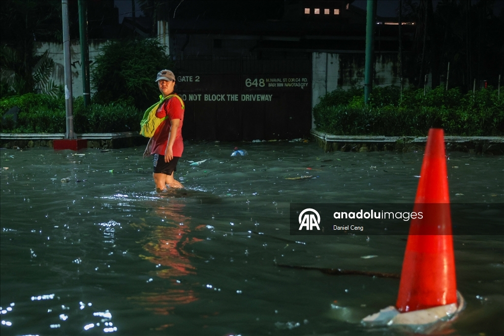 Süper Tayfun Fung-Wong Filipinler’i vurdu: 900 binden fazla kişi tahliye edildi