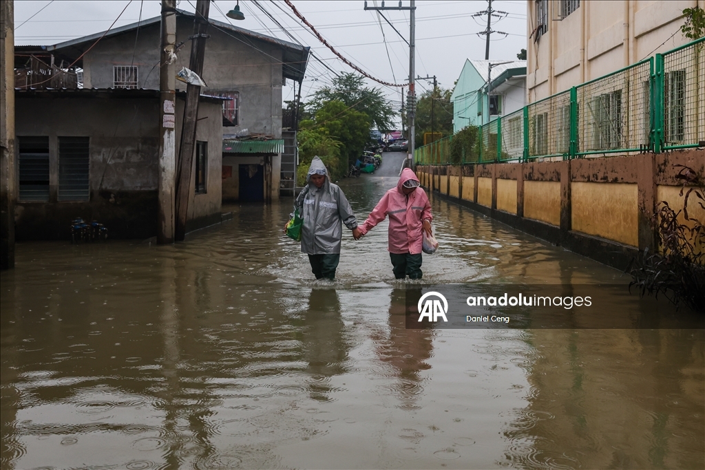 Супертайфун «Фунг-Вонг» обрушился на Филиппины: эвакуированы более 900 тыс. человек
