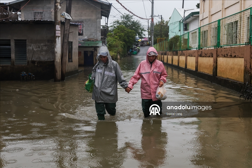 Супертайфун «Фунг-Вонг» обрушился на Филиппины: эвакуированы более 900 тыс. человек