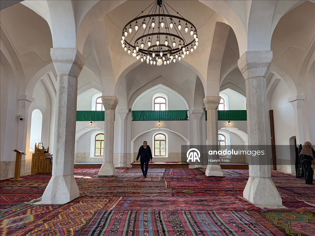 أذربيجان تكمل ترميم مسجد الجمعة التاريخي في إقليم "قره باغ"