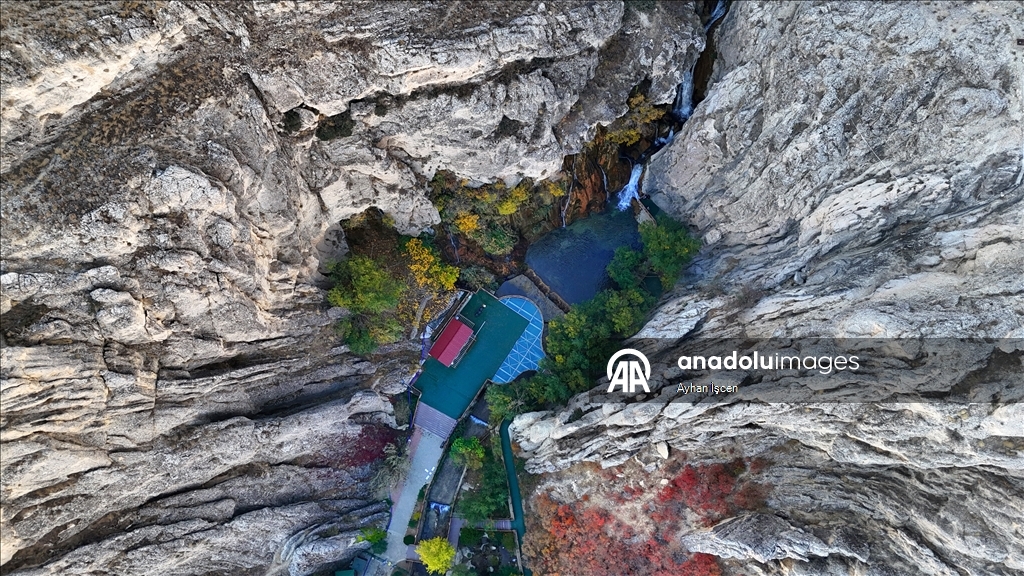 Водопад Гюнпынар в осенних красках