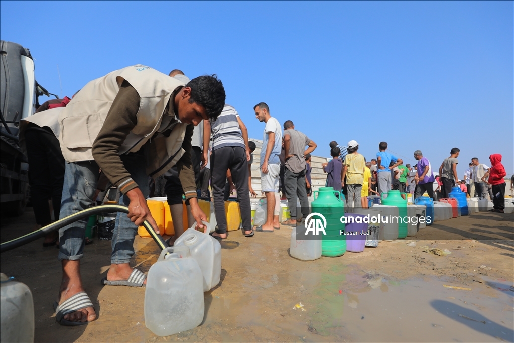KIYAMDER'den su krizinin yaşandığı Gazze'ye su dağıtımı 