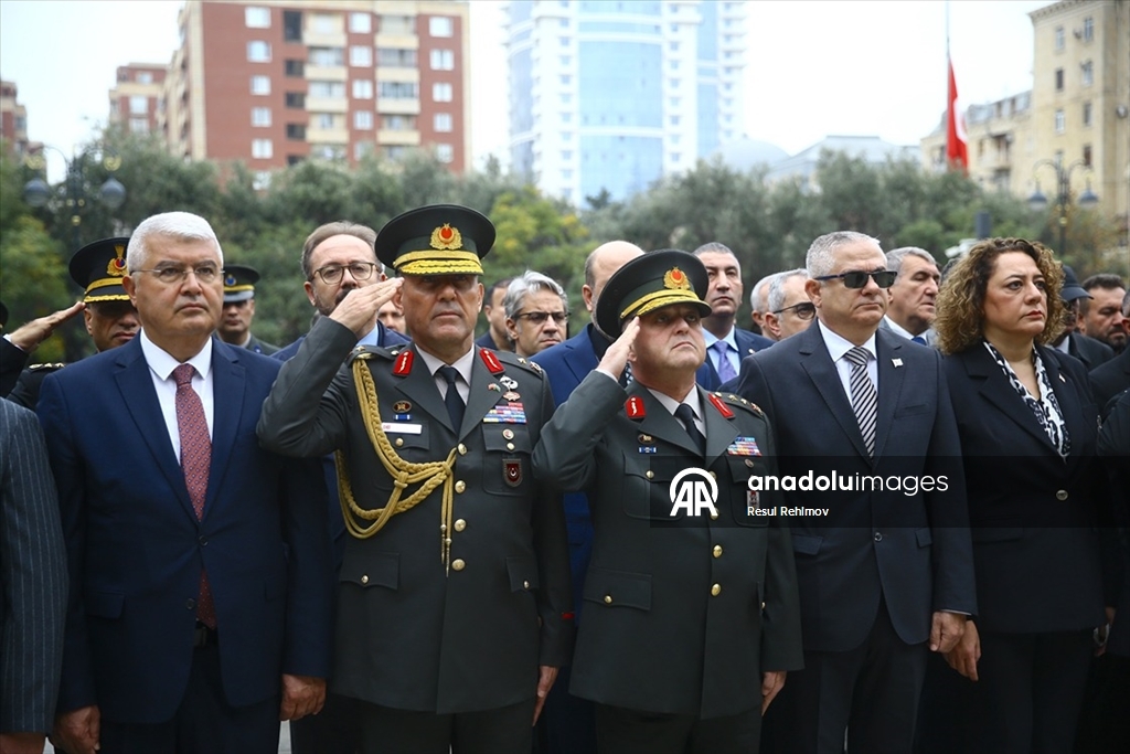 Büyük Önder Atatürk dünyada törenlerle anılıyor