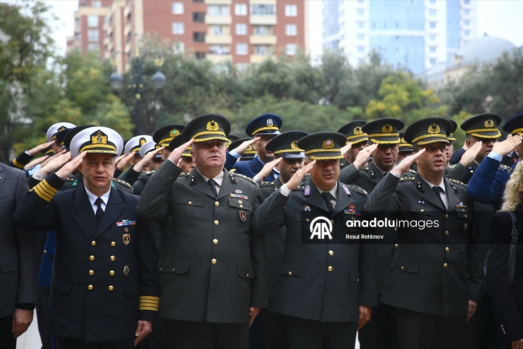 Büyük Önder Atatürk dünyada törenlerle anılıyor