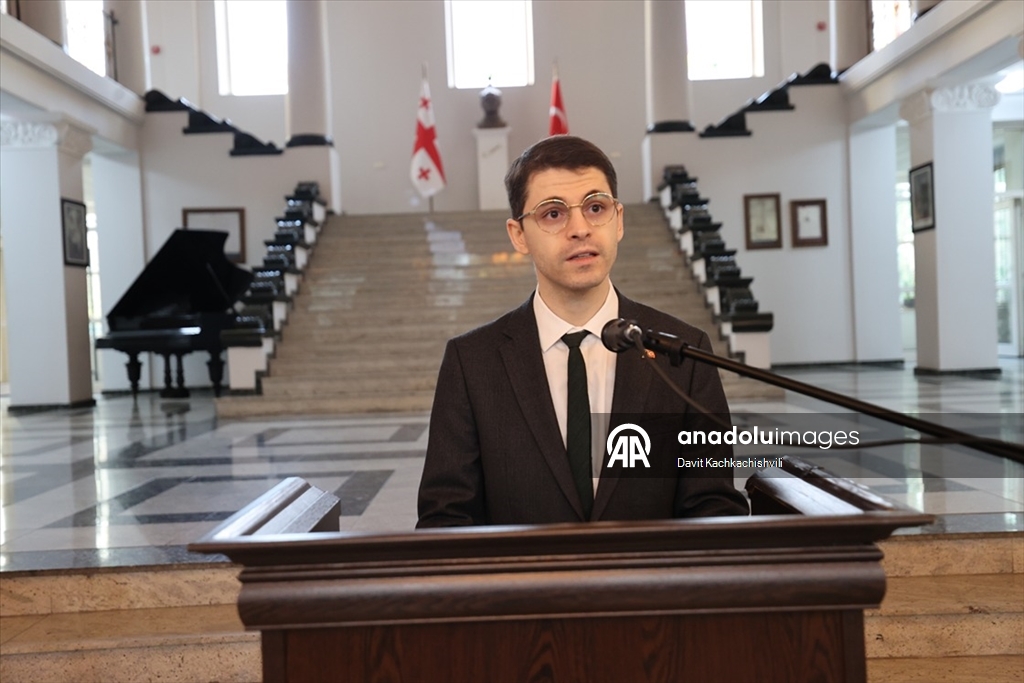 Büyük Önder Atatürk dünyada törenlerle anılıyor