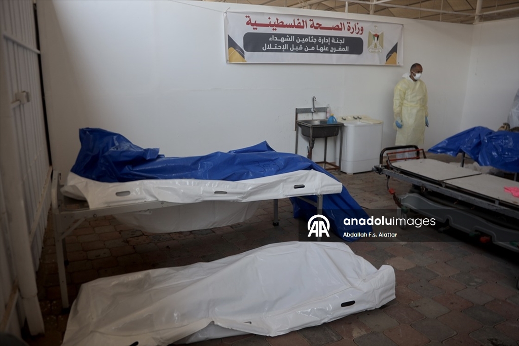 İsrail, Gazze'den alıkoyduğu 15 Filistinlinin daha cenazesini teslim etti