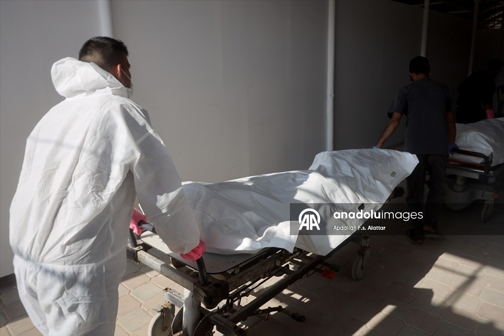 İsrail, Gazze'den alıkoyduğu 15 Filistinlinin daha cenazesini teslim etti