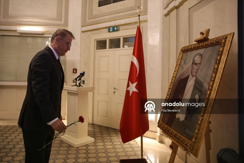 Büyük Önder Atatürk dünyada törenlerle anılıyor