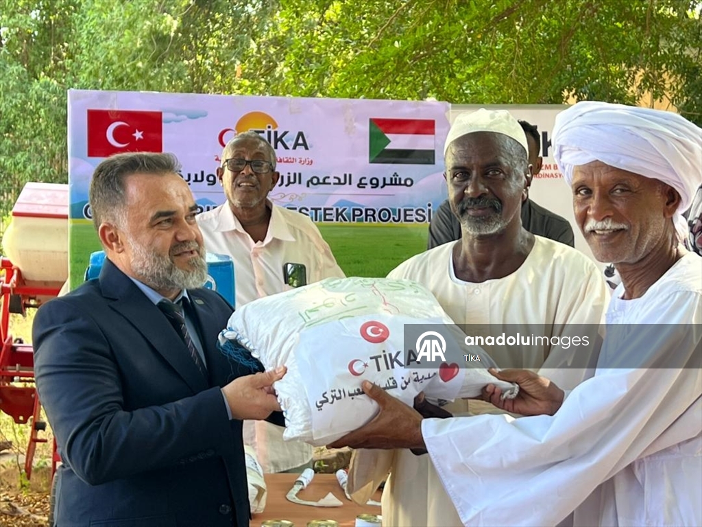 السودان.. "تيكا" التركية تقدم مساعدات زراعية لألف أسرة