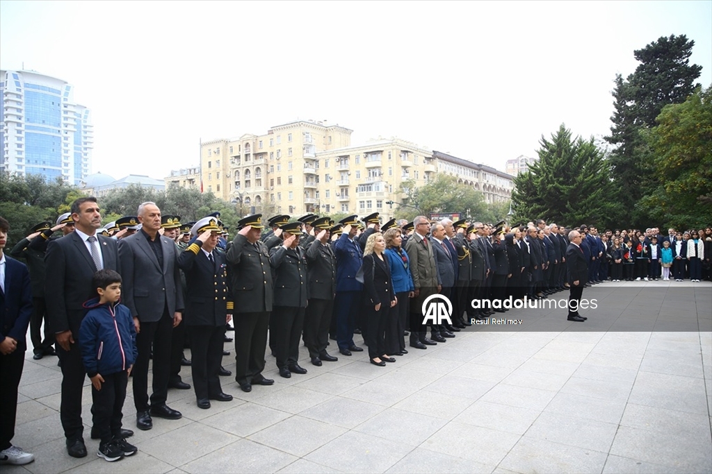 Büyük Önder Atatürk dünyada törenlerle anılıyor