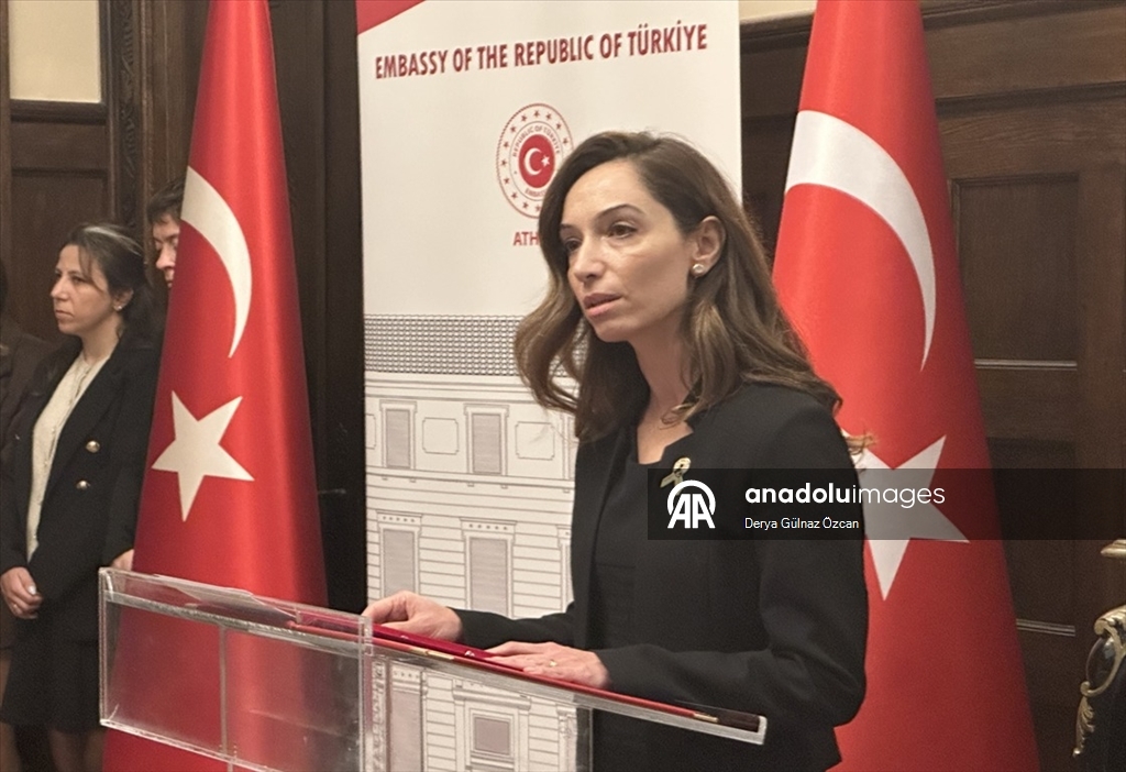 Büyük Önder Atatürk dünyada törenlerle anılıyor