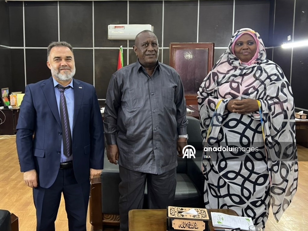 السودان.. "تيكا" التركية تقدم مساعدات زراعية لألف أسرة
