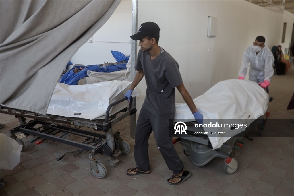 İsrail, Gazze'den alıkoyduğu 15 Filistinlinin daha cenazesini teslim etti