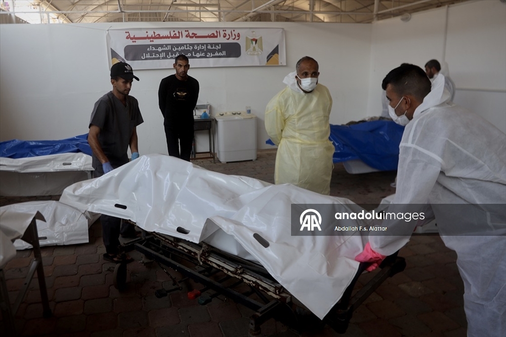 İsrail, Gazze'den alıkoyduğu 15 Filistinlinin daha cenazesini teslim etti