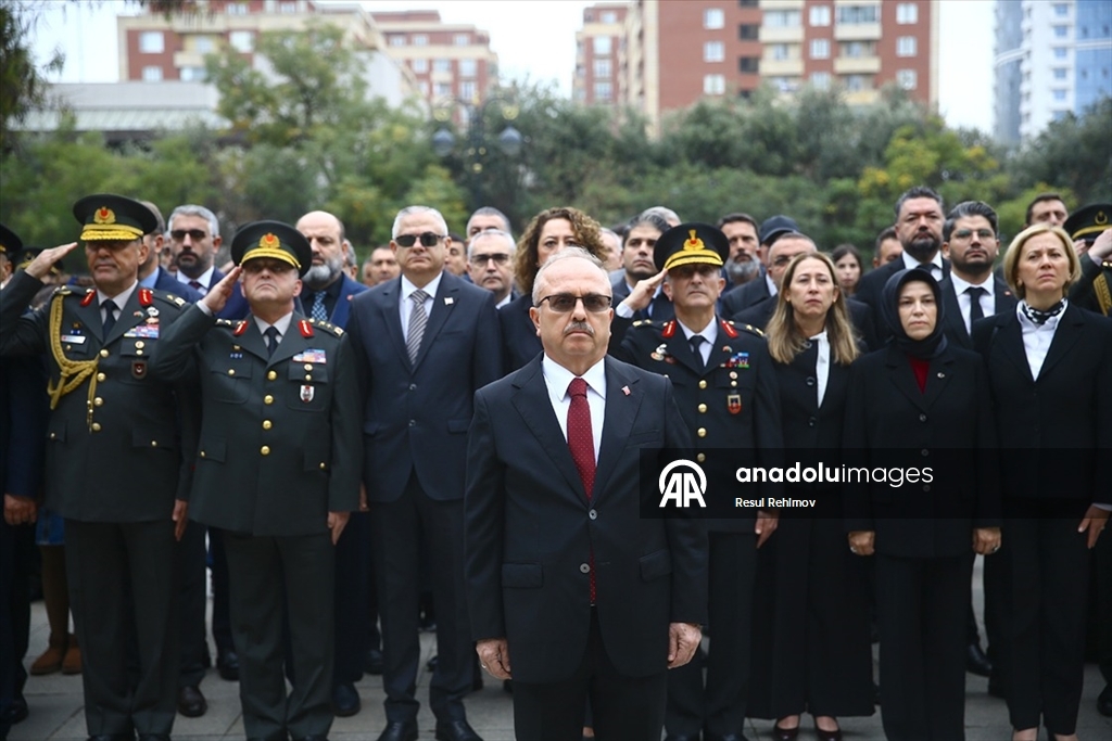 Büyük Önder Atatürk dünyada törenlerle anılıyor