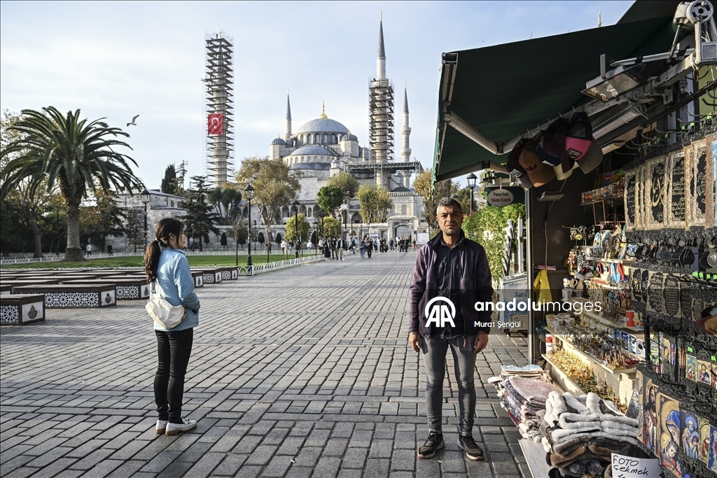 Büyük Önder Atatürk'ü anıyoruz