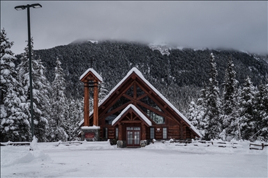 First major snowfall in Alaska's Girdwood