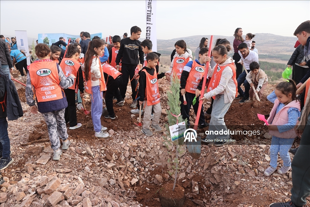 Gaziantep'te "Milli Ağaçlandırma Günü" dolayısıyla fidan dikimi yapıldı