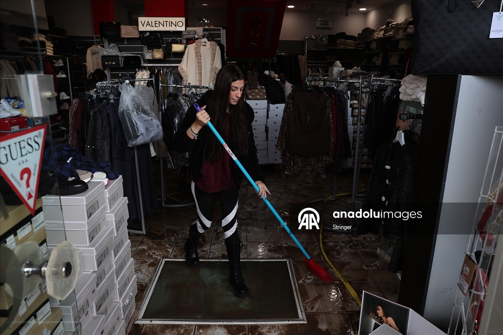 Наводнения продолжают осложнять жизнь жителей греческого острова Лесбос