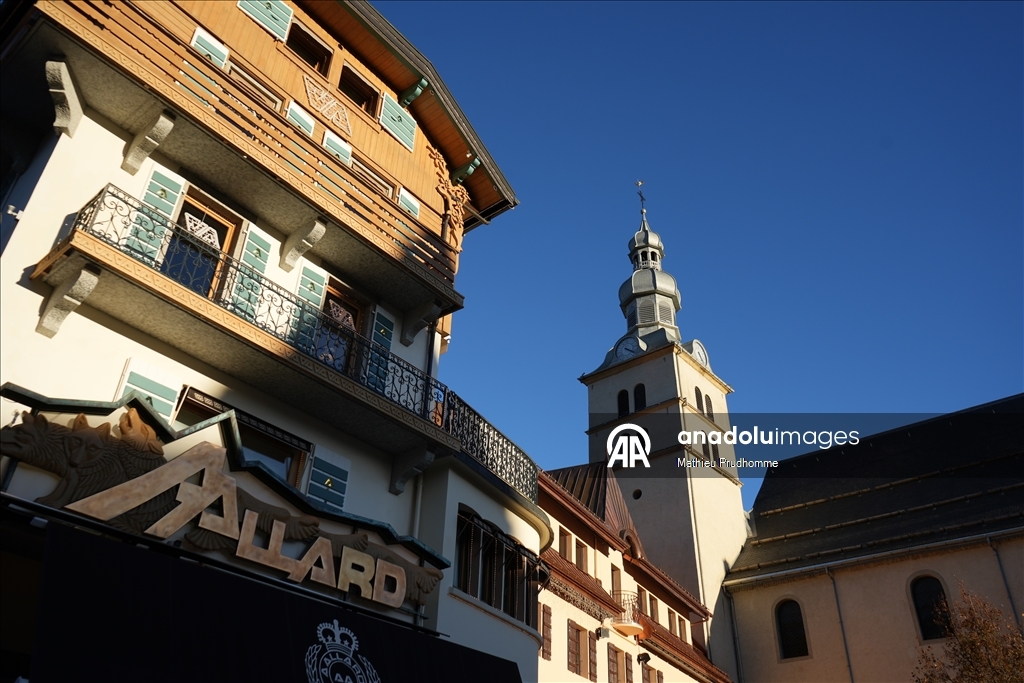 Французский горнолыжный курорт Межева пытается сохранить свою привлекательность на фоне проблем с изменением климата