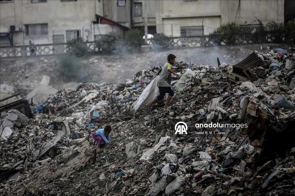 В секторе Газа сохраняется проблема с вывозом мусора