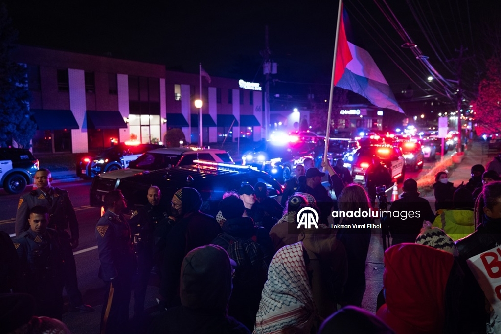 ABD'de eski İsrail Savunma Bakanı Gallant'ın konuşmasını protesto edenlere polis müdahale etti