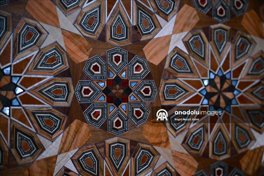 مؤسسة "جبل الفيروز" البريطانية تجمع رواد الفن الإسلامي في لندن