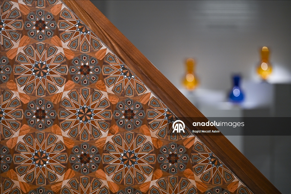 مؤسسة "جبل الفيروز" البريطانية تجمع رواد الفن الإسلامي في لندن