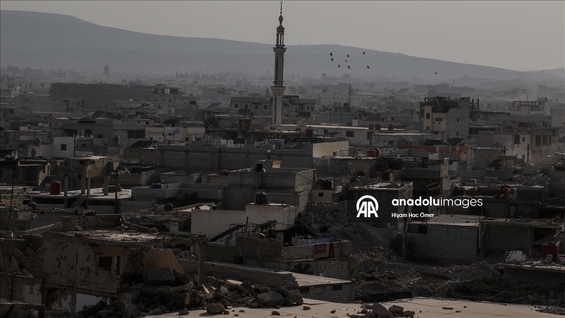 Suriye'deki Daraya kenti devrik Esed rejimi saldırılarının izlerini taşıyor