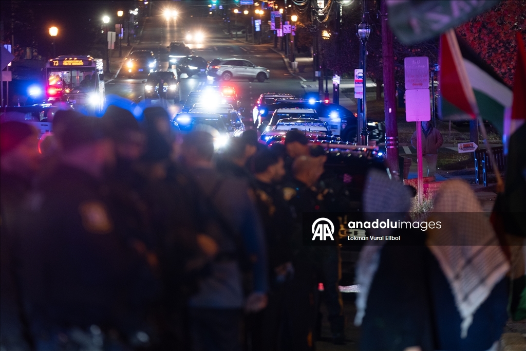 Полиция разогнала участников акции протеста против выступления экс-министра обороны Израиля Галанта в США