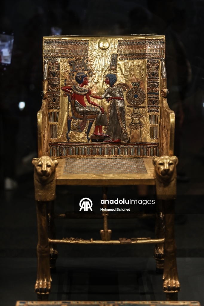 Большой Египетский музей с артефактами времен знаменитых фараонов Древнего Египта