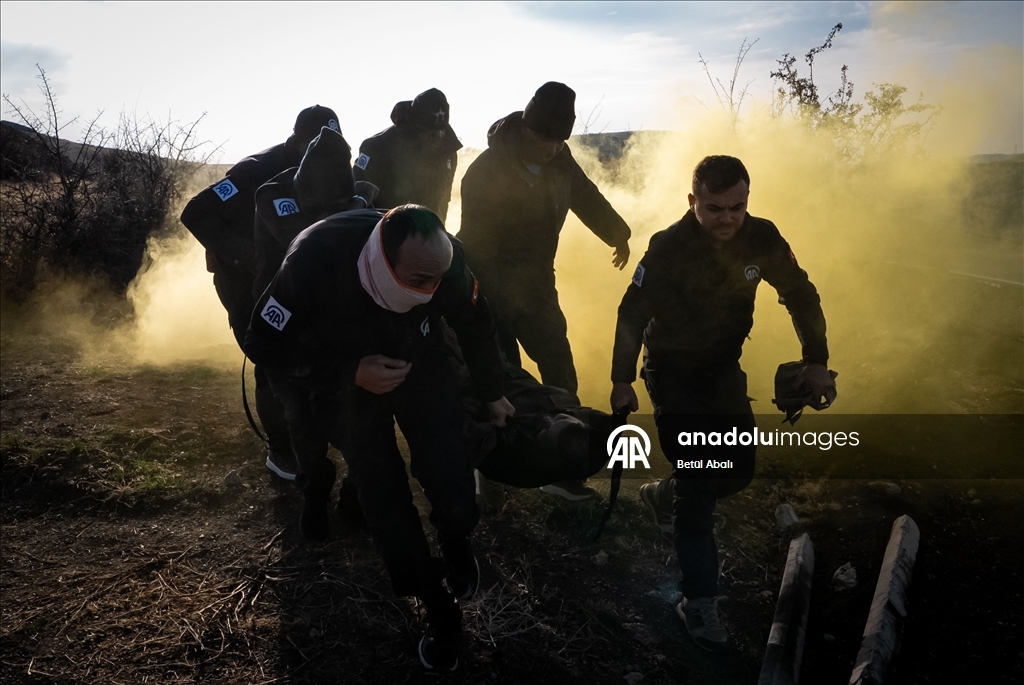 На курсах военной журналистики «Анадолу» журналистов готовят к сложным условиям