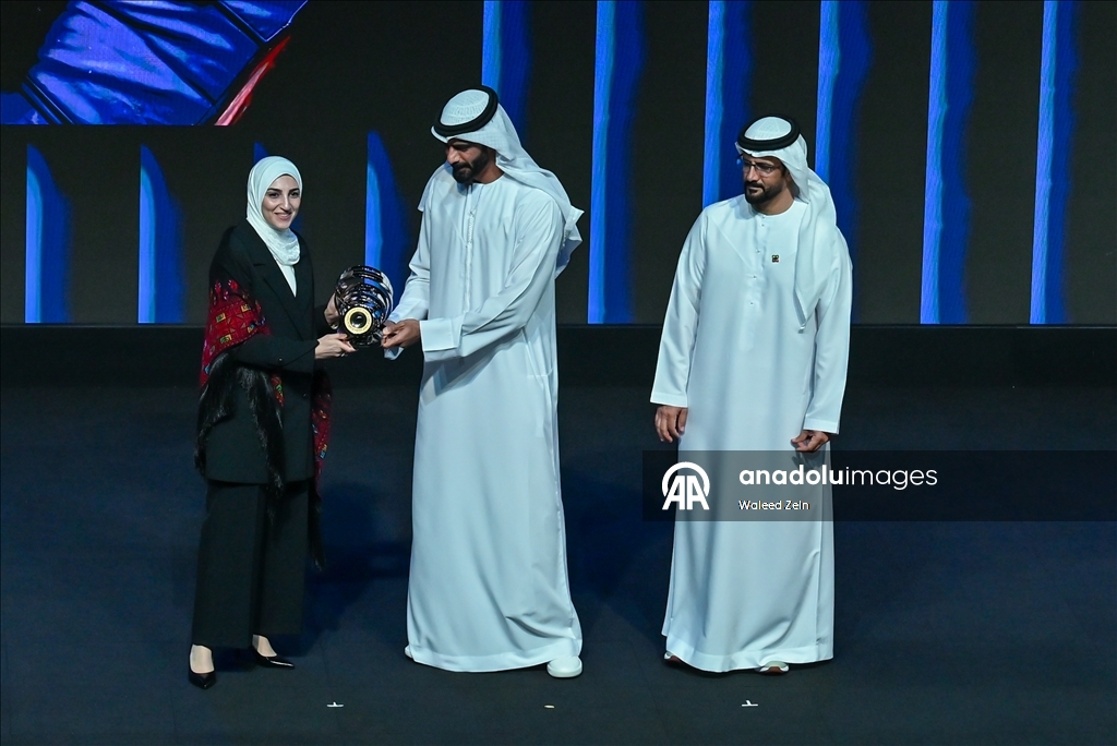 مصور الأناضول علي جاد الله يفوز بجائزة دولية في دبي