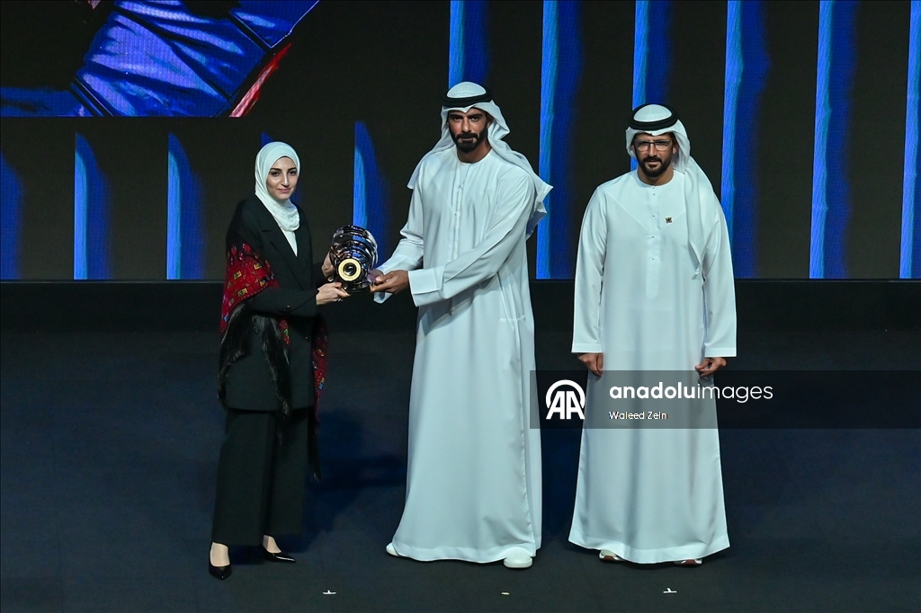 مصور الأناضول علي جاد الله يفوز بجائزة دولية في دبي