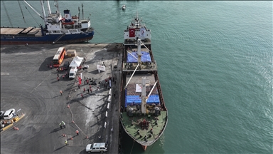 انطلاق سفينة تركية تحمل 800 طن من المساعدات الإنسانية لأجل غزة