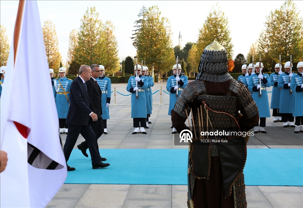 Cumhurbaşkanı Erdoğan, KKTC Cumhurbaşkanı Erhürman'ı resmi törenle karşıladı